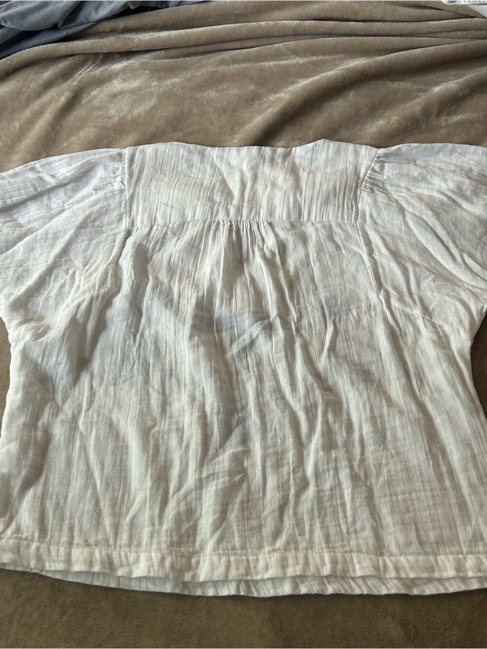 M.A.B.E Vivien Embroidered Top in Blue *NWT* Size Medium - Picture 5 of 7
